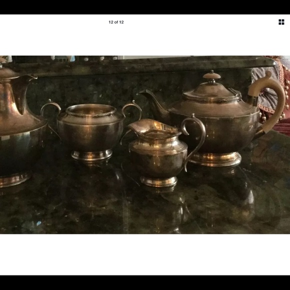 JOSEPH RODGERS & SONS SHEFFIELD set silver played